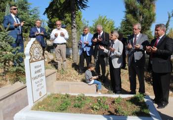 Merhum Ahmet Yakupoğlu Ölümünün 3. Yıl Dönümünde Dualarla Anıldı
