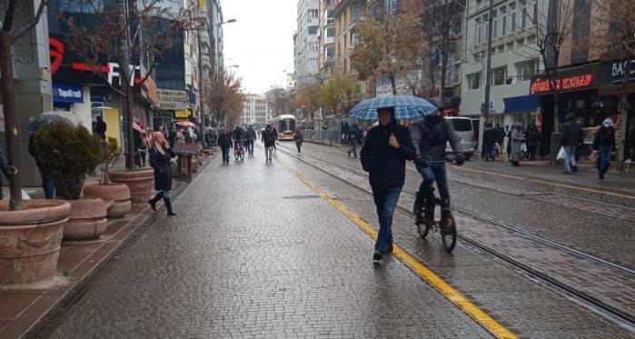 Meteoroloji uyarmıştı: Eskişehir'de yağışlar sürecek mi?