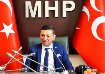 Milletvekili Erbaş, Akıncı’Ya Sert Çıktı: "Tarih Sayfalarında Küçük Hesap Yapanlara Yer Olmaz"
