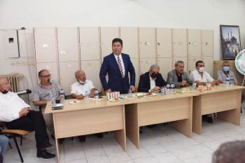 Milletvekili Tüzün Ve Başkan Bakkalcıoğlu Muhtarların Sorunlarını Dinledi
