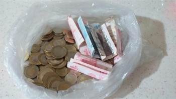 Minik Utku Kumbarasındaki Paraları “Bir İyilik Sıcak Bir Yuva” Kampanyasına Bağışladı
