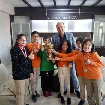 Minikler Okullar Arası Zekâ Oyunları Şampiyonası’Nda Derece Yaptı
