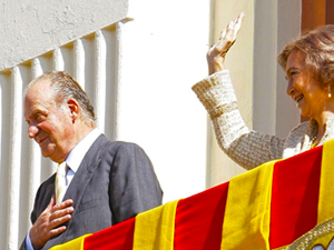  İspanya Kralı Juan Carlos tahtı oğluna devredecek 