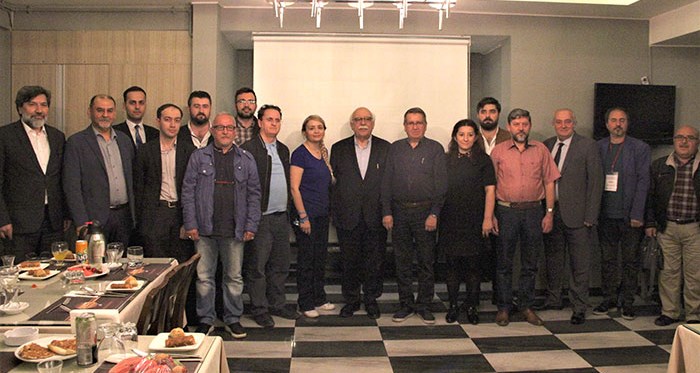 Nabi Avcı Eskişehir'de gazetecilerle buluştu