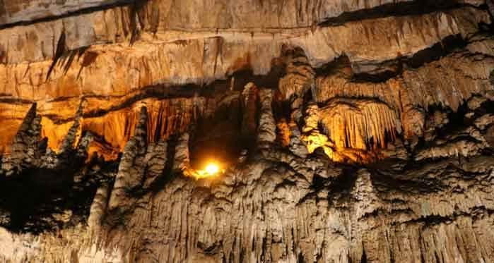 O hastalığı olanlara şifa olan 3,5 milyon yıllık mağara!