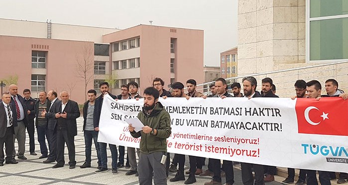 Öğrenciler terör destekçilerini kınadı