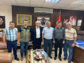 Osmaneli Belediyesi Toptancı Hali’Nin Tahıl Alımları Değerlendirildi
