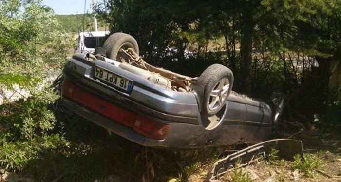 Otomobil takla attı: 3 yaralı - Eskişehir Haberleri