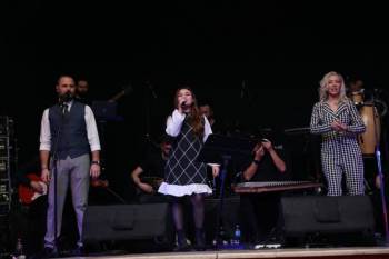Selami Şahin Şarkıları Konseri Büyük İlgi Gördü
