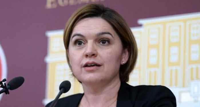 Selin Sayek Böke görevinden istifa etti