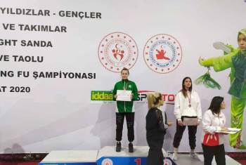 Şuhutlu Fatma Keskin Türkiye Şampiyonu Olarak Afyonkarahisar’I Gururlandırdı
