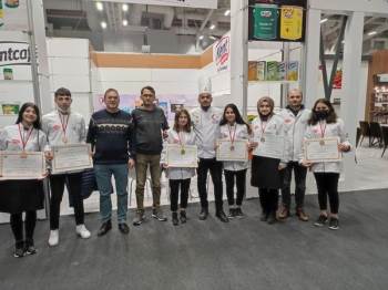 Şuhutlu Öğrenciler Yemek Yarışmasından 6 Madalya İle Döndü
