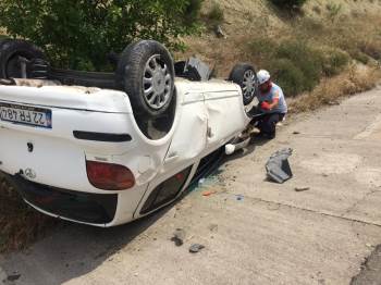 Takla Atan Otomobilde Anne Ve Kızı Yaralandı
