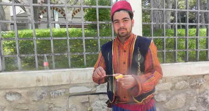 Tarihi gelenek, Eskişehir'in tarihi sokaklarında sürüyor