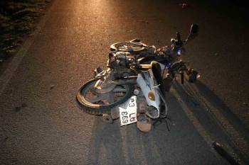 Ticari Araç İle Çarpışan Motosikletin Sürücüsü Ağır Yaralandı
