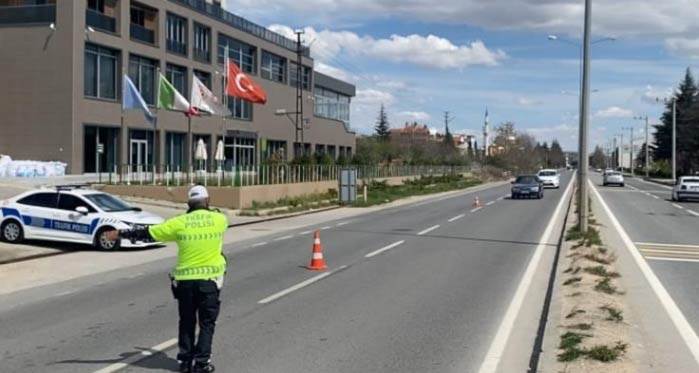 Trafikte dikkat! Eskişehir'in 55 noktasında 417 kişiye ceza