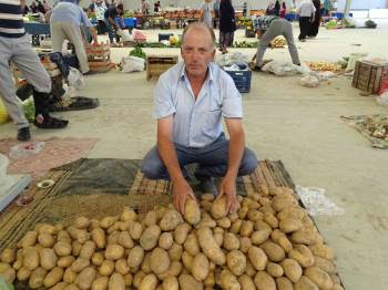 Yerli Patates Çıktı Fiyatlar Yine Düşmedi
