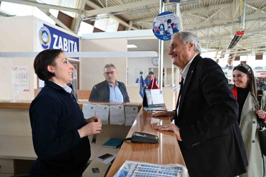Başkan Bakkalcıoğlu Terminal Esnafını Ziyaret…