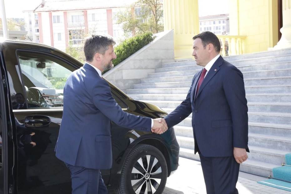 Macaristan Ankara Büyükelçisi Viktor Matis, K…