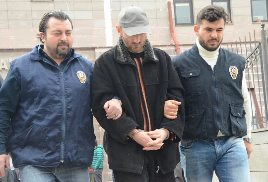 emrah karaduman Enis Duman