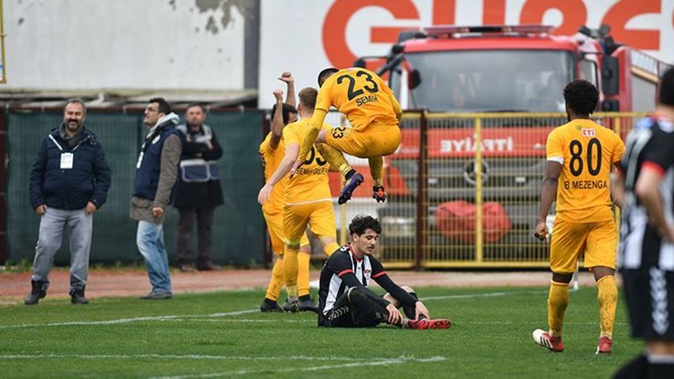 Semih Şentürk cevap verdi!