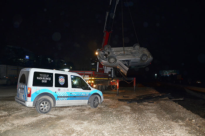 Eskişehir'de takla atan araçta 4 kişi yaralandı