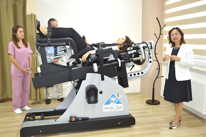 Bel ve boyun fıtığı ameliyatsız bitiyor