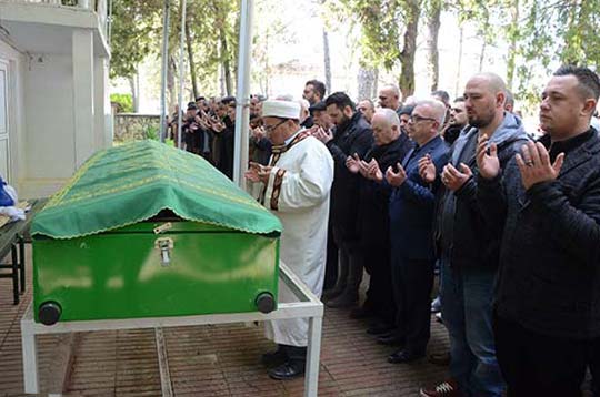 Mezardan çıkarıp Eskişehir'e getirdiler
