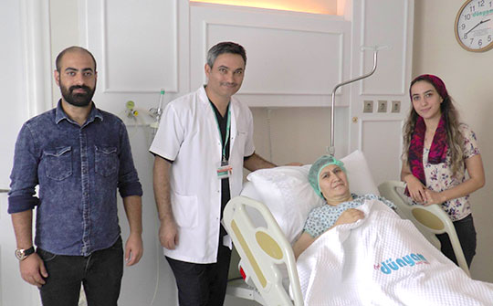Karnından 25 kg kitle çıktı!