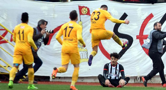 ”NEDEN YAPTIĞINI SORMAK İÇİN SESLENDİM DUYMADI”