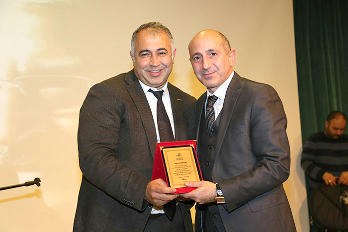 Eskişehirliler Aşık Mahzuni Şerif'i unutmadı