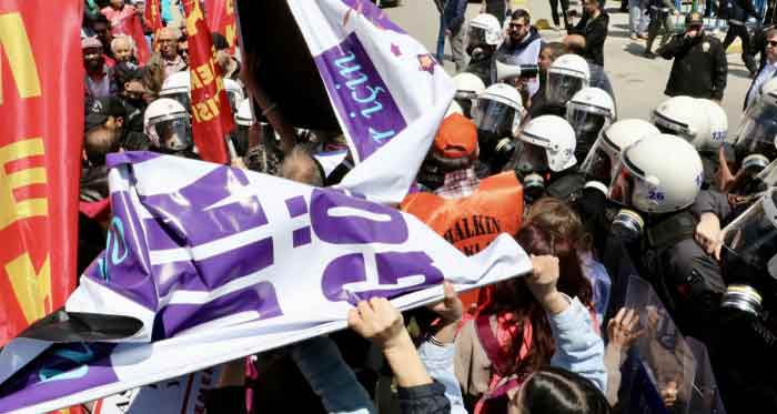 Eskişehir’de “diktatör” pankartına engel  01.05.2023