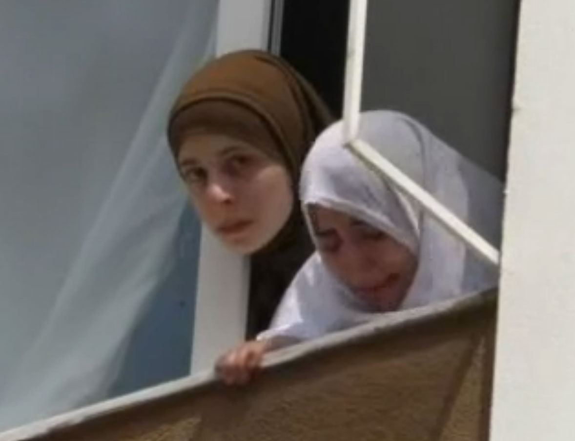 Bebeğinin cesedini gören anne...
