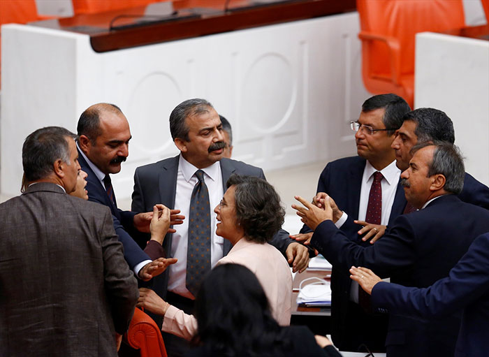 Sırrı Süreyya Önder