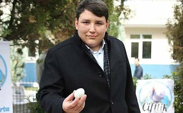 Açgözlülük çıplak bırakır!