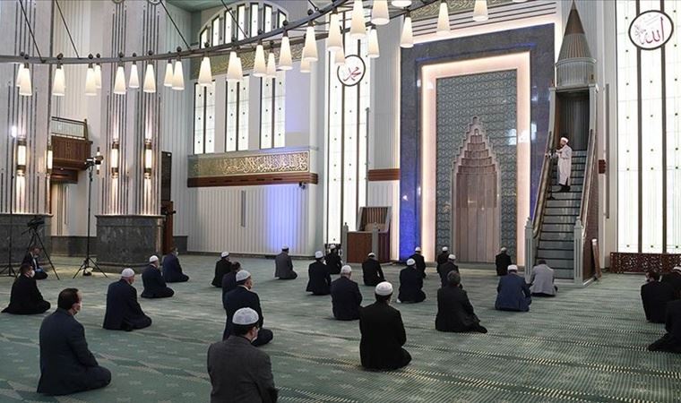 eskisehir cuma namazi vakti saat kacta 11 12 2020.jpg