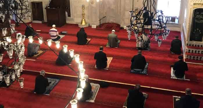 eskisehir-de-cuma-namazi-vakti-saat-kacta-4-aralik-2020.jpg