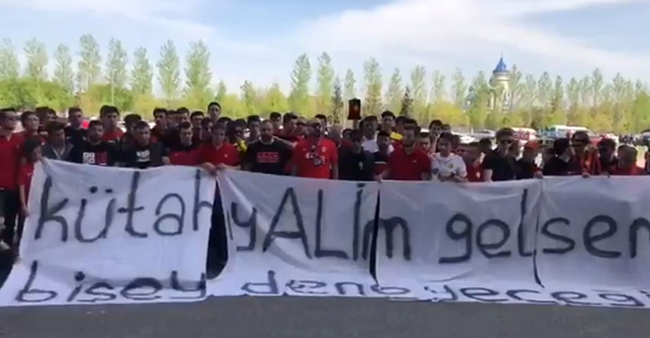 Eskişehirspor taraftarı Cumhurbaşkanı'ndan rica etti