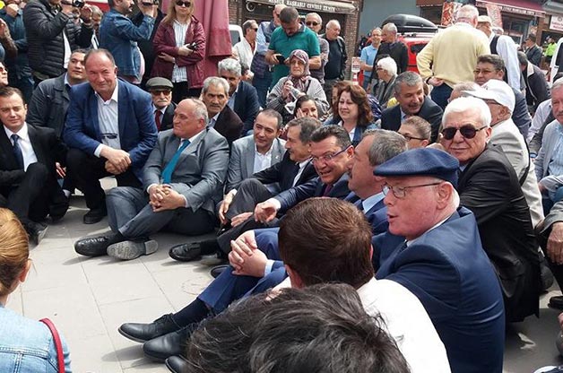 Güvensizlik, umutsuzluk, hizipçilik, ayrışma…