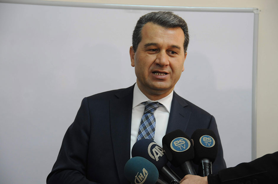 Eskişehir Valisi Azmi Çelik