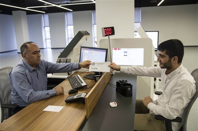 PİN KODLU YENİ KİMLİKLER GELİYOR