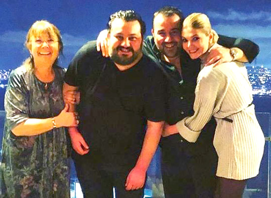 Ata Demirer aşk orucunu bozdu