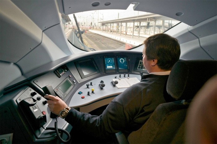 yüksek hızlı tren