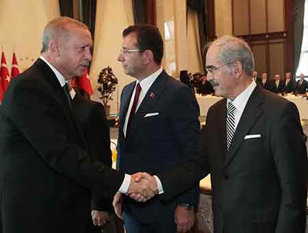 Yılmaz Büyükerşen Recep Tayyip Erdoğan Ekrem İmamoğlu Külliye'de yerel yönetimler toplantısında