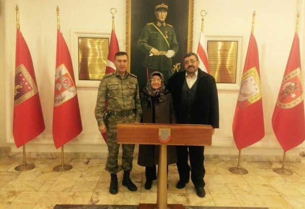 Kardeşinin yanı sıra oğlu Jandarma Uzman Çavuş Serdar Gündoğmuş'u da şehit veren Havva Gündoğmuş, aradan geçen 43 yılda Kıbrıs şehidi Ali Alay'ın kabrini ziyaret edemedi.