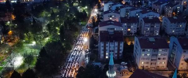6 bin 500 Eskişehirli iftar sofrasında buluştu