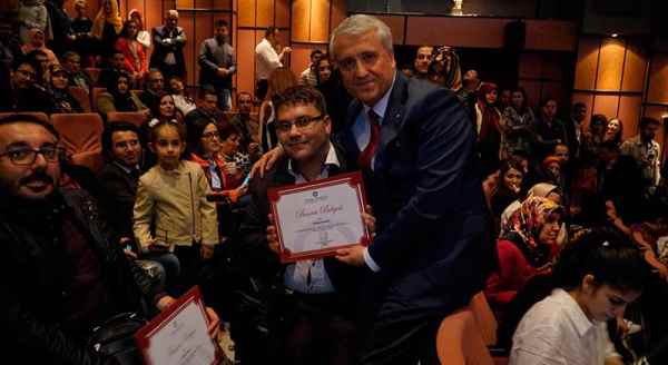 Açıköğretimin engel tanımayan öğrencileri