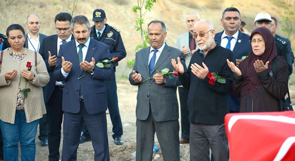 Afrin şehitleri anısına Eskişehir'de fidan dikildi