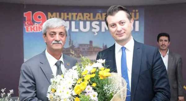 Ak Parti muhtarlarla buluştu