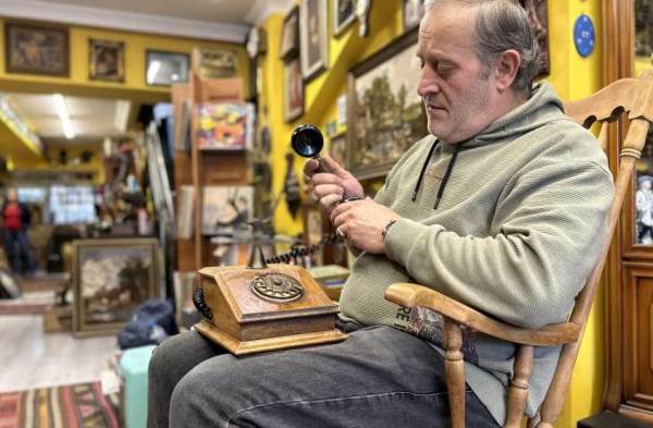 Antika severler buraya: Eskişehir'deki dükkan tam size göre